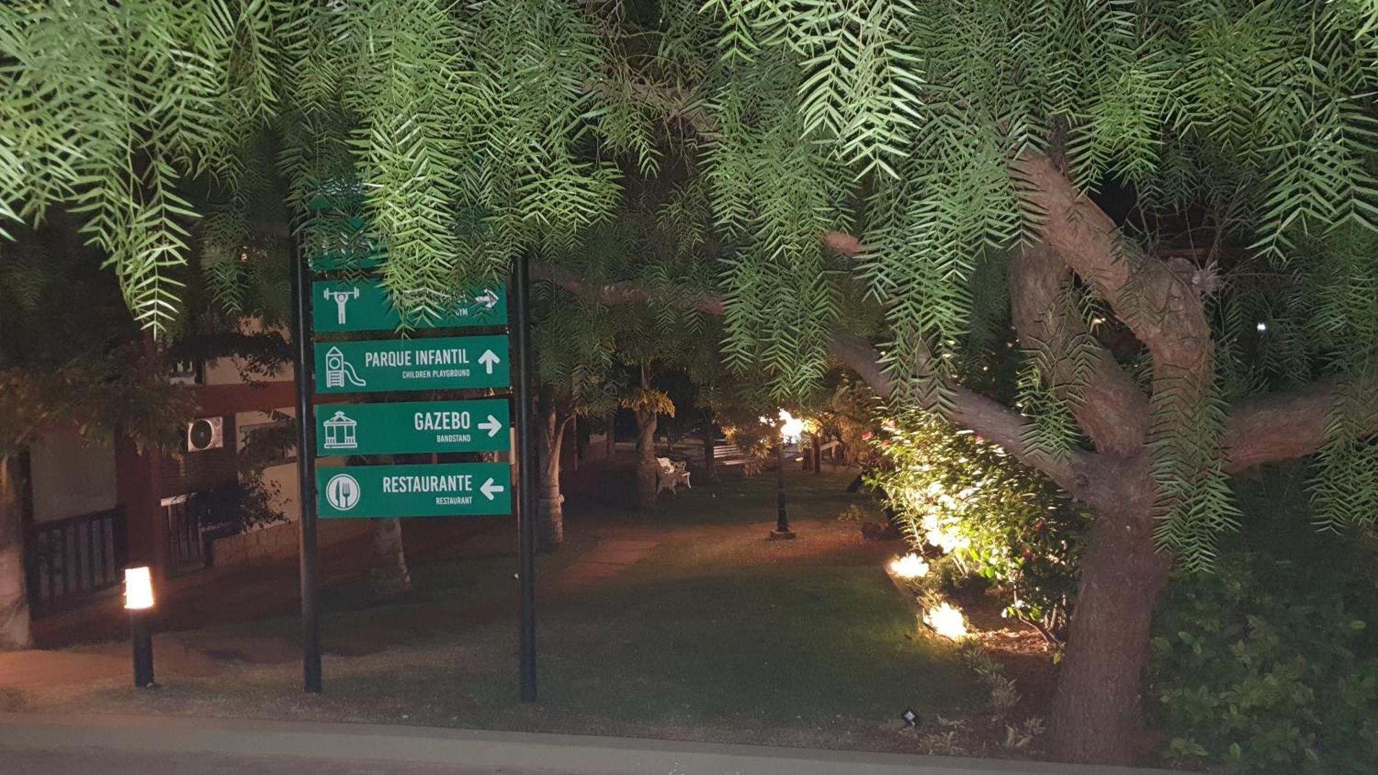 Hotel Das Palmeiras Paracatu Esterno foto