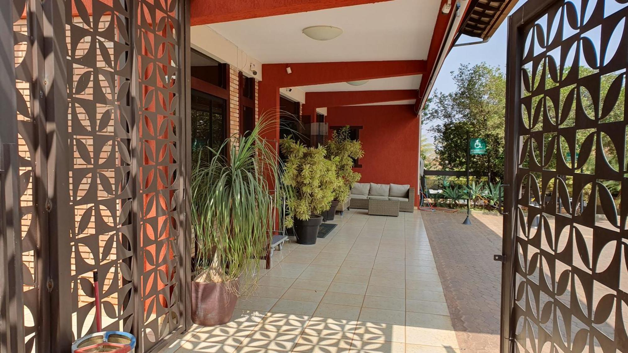 Hotel Das Palmeiras Paracatu Esterno foto