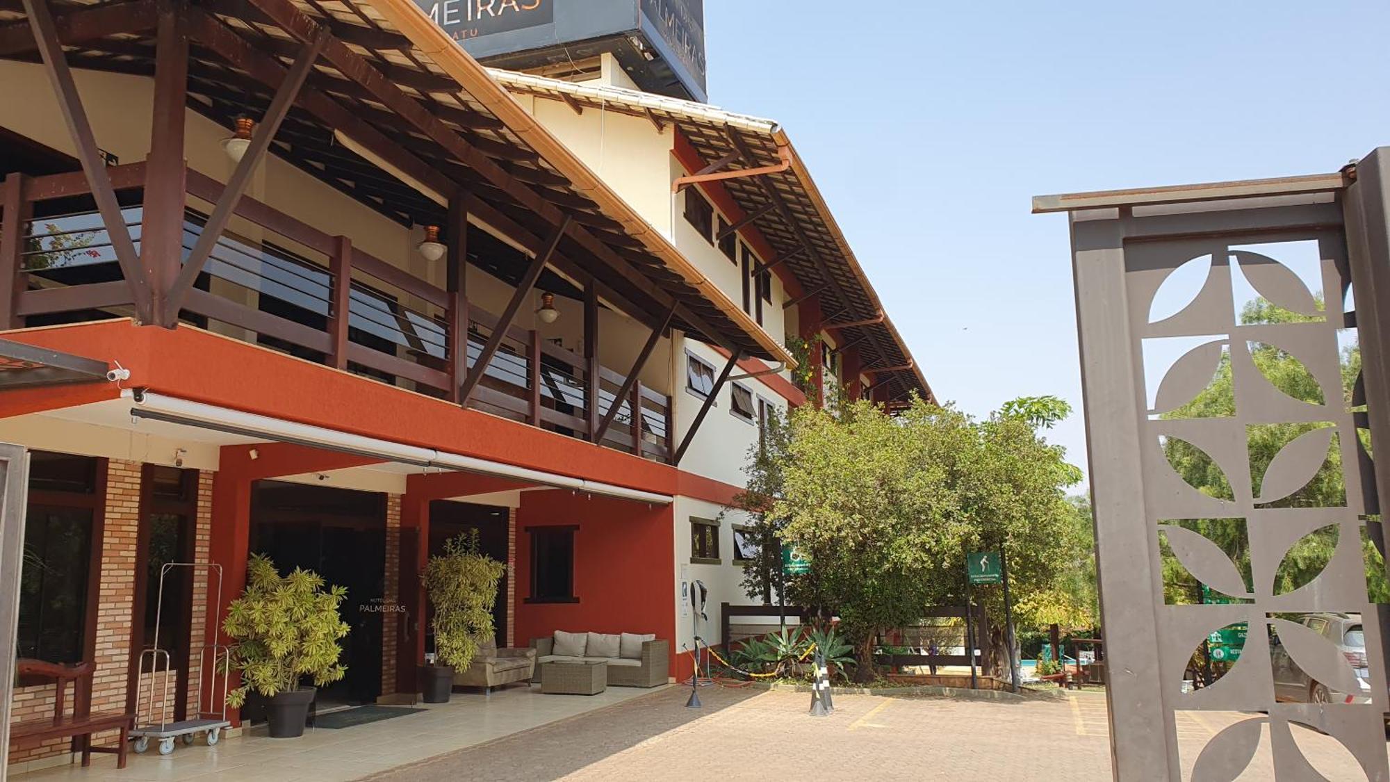 Hotel Das Palmeiras Paracatu Esterno foto