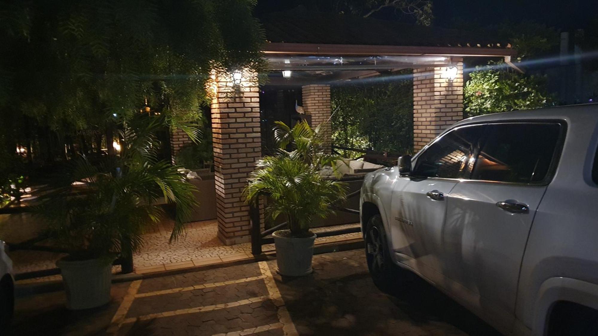 Hotel Das Palmeiras Paracatu Esterno foto